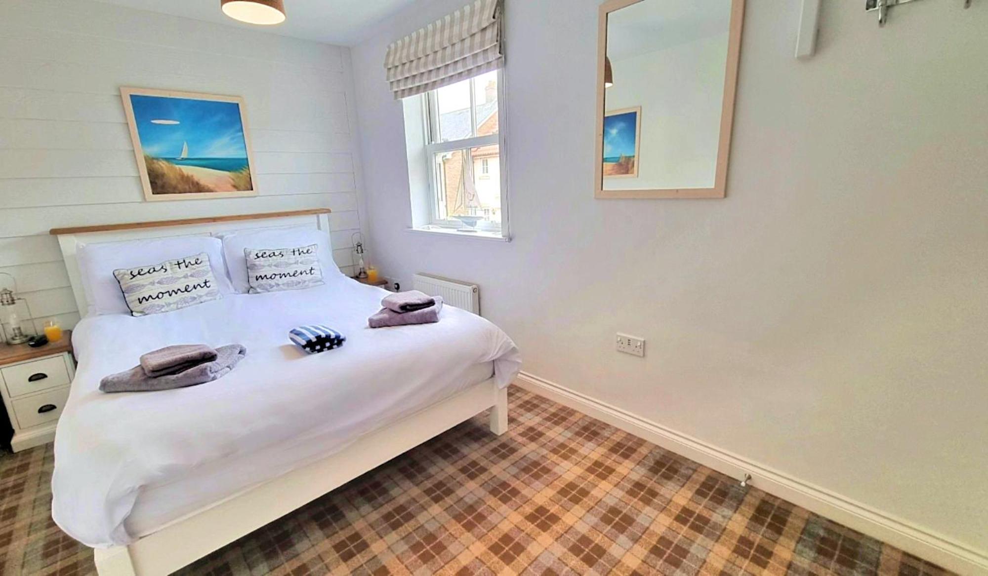 The Bay Filey - Corner Cottage エクステリア 写真